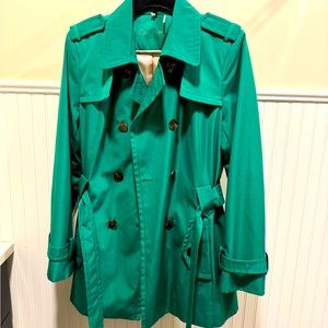 Calvin Klein short trench coat.  Kelly Green. Size M